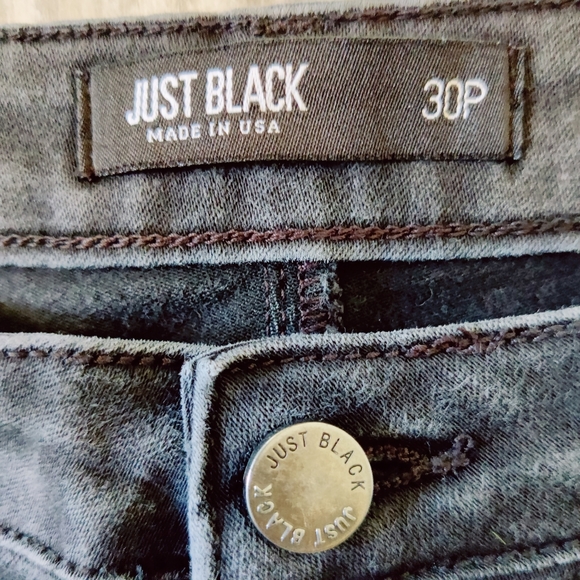 WHBM Just Black Skinny Jeans 30P - Picture 10 of 10